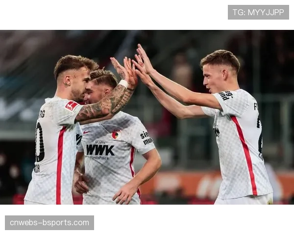 汉堡主场1-1战平奥格斯堡,十人应战艰难守平 汉堡主场1-1战平奥格斯堡,十人应战艰难守平